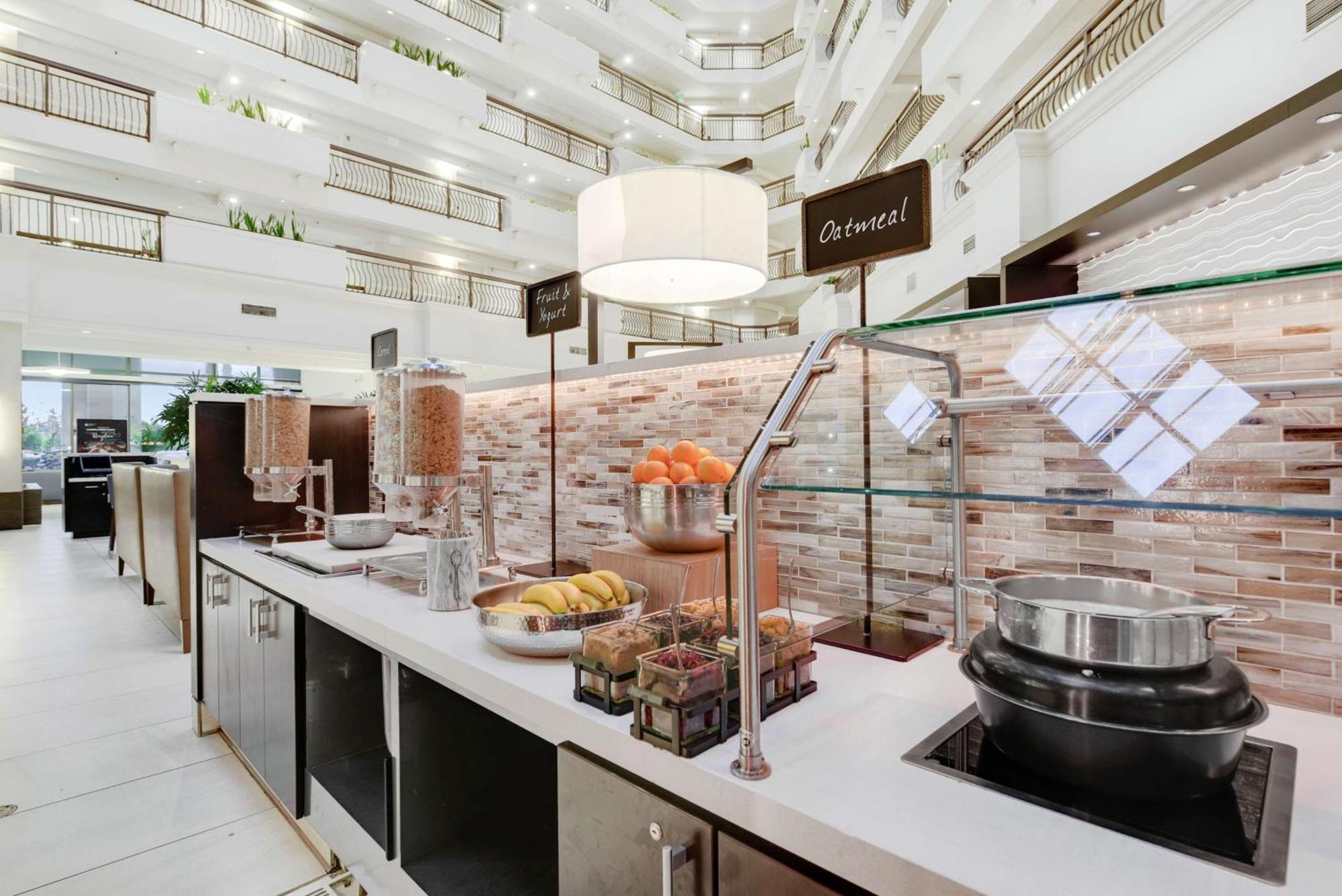Embassy Suites By Hilton Anaheim-Orange Ngoại thất bức ảnh