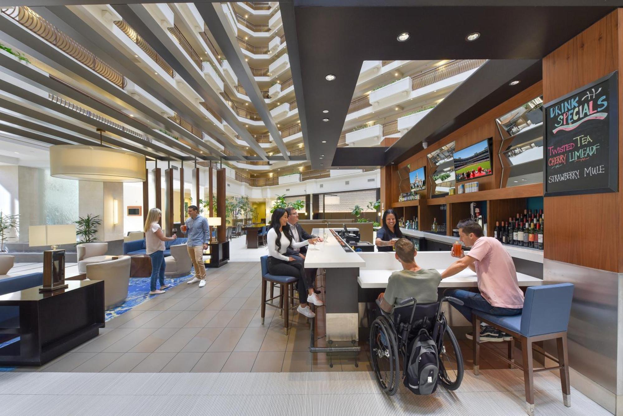 Embassy Suites By Hilton Anaheim-Orange Ngoại thất bức ảnh